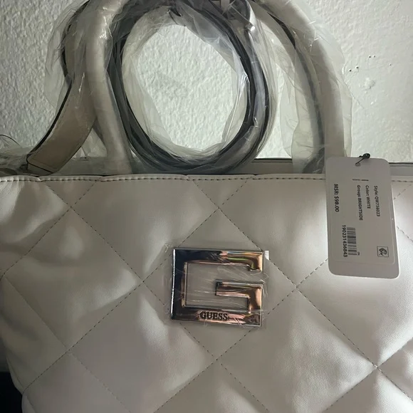Guess White Quilted Tote with Silver Accent NWT - Picture 3 of 10